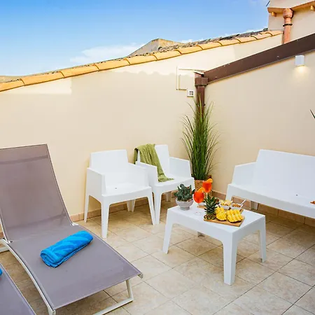 Le Carte Apartment *