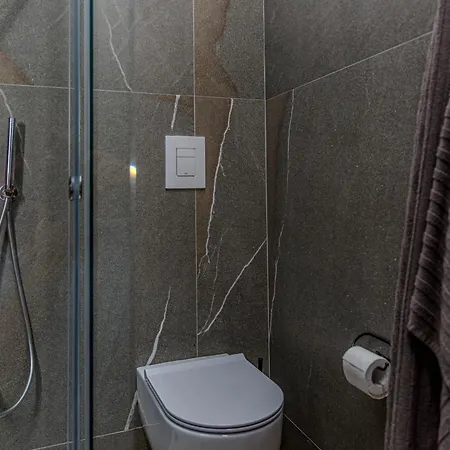 Le Carte Apartment